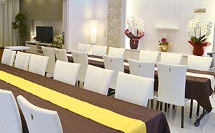 流山市の葬儀場、会席会場の写真